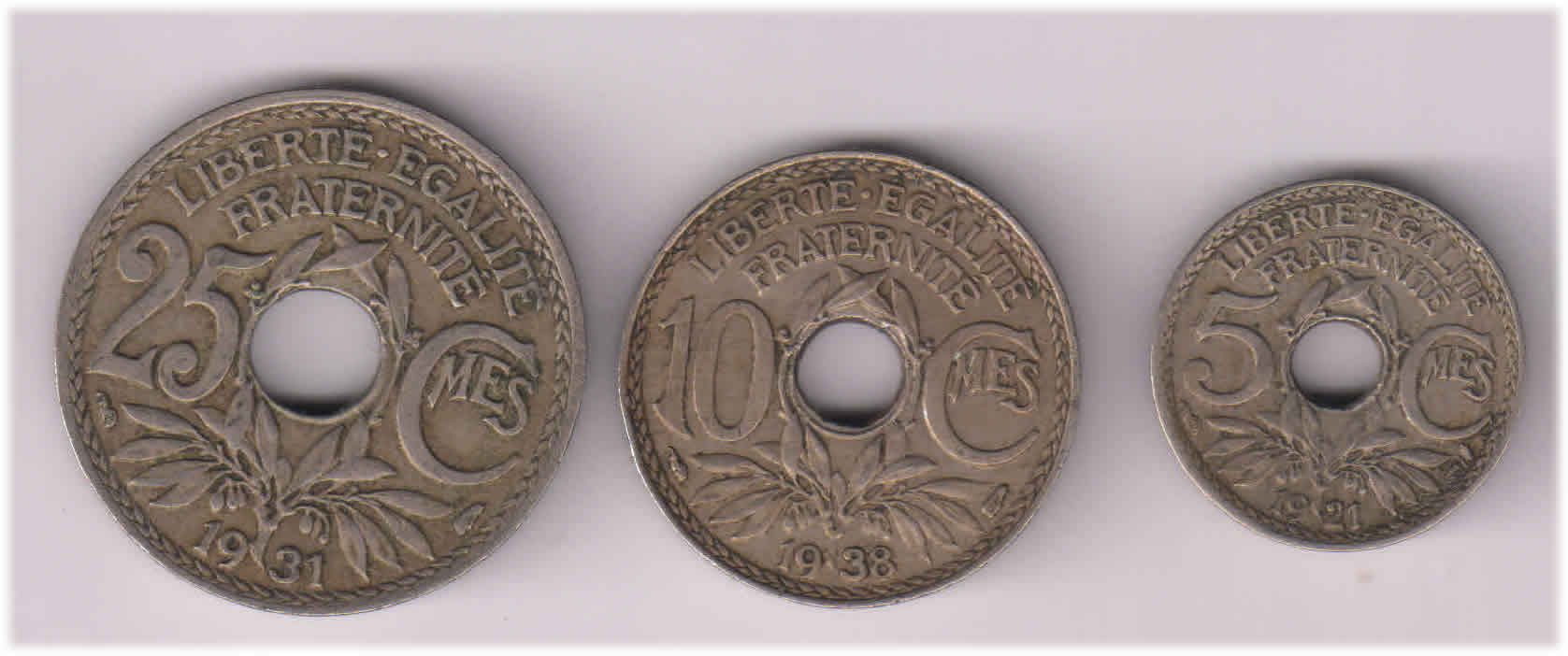 France – 1917 - 40 - 5, 10 & 25 Cmes Cn 3 Holed Coins - Kb Coins 